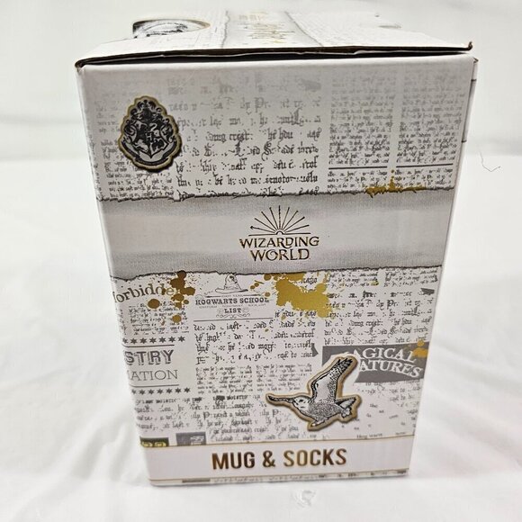 Wizarding World of Harry Potter Dobby Graphic Mug & Socks Gift Set NEW! - Picture 9 of 11